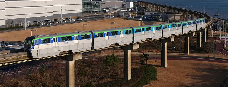Tokyo Monorail on the Haneda Airport Line
