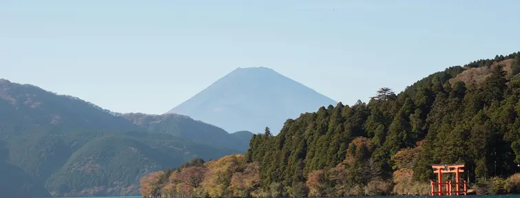 Lake Ashii in Hakone