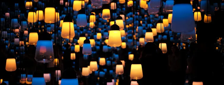 Jeux de lumière de l'exposition